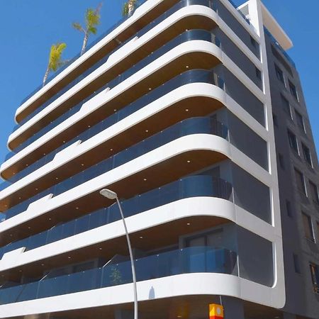 Apartamento De Lujo En Primera Linea De Playa Benidorm Zewnętrze zdjęcie