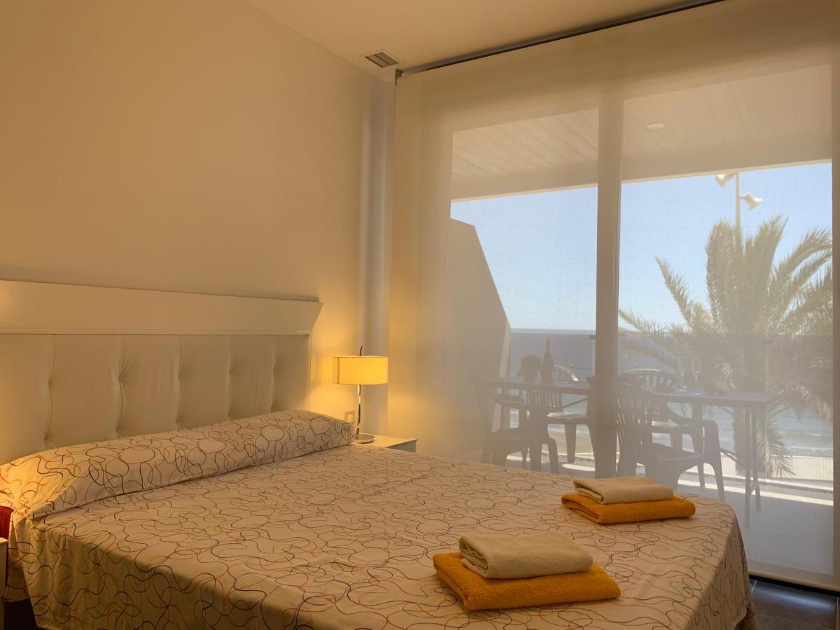 Apartamento De Lujo En Primera Linea De Playa Benidorm Zewnętrze zdjęcie