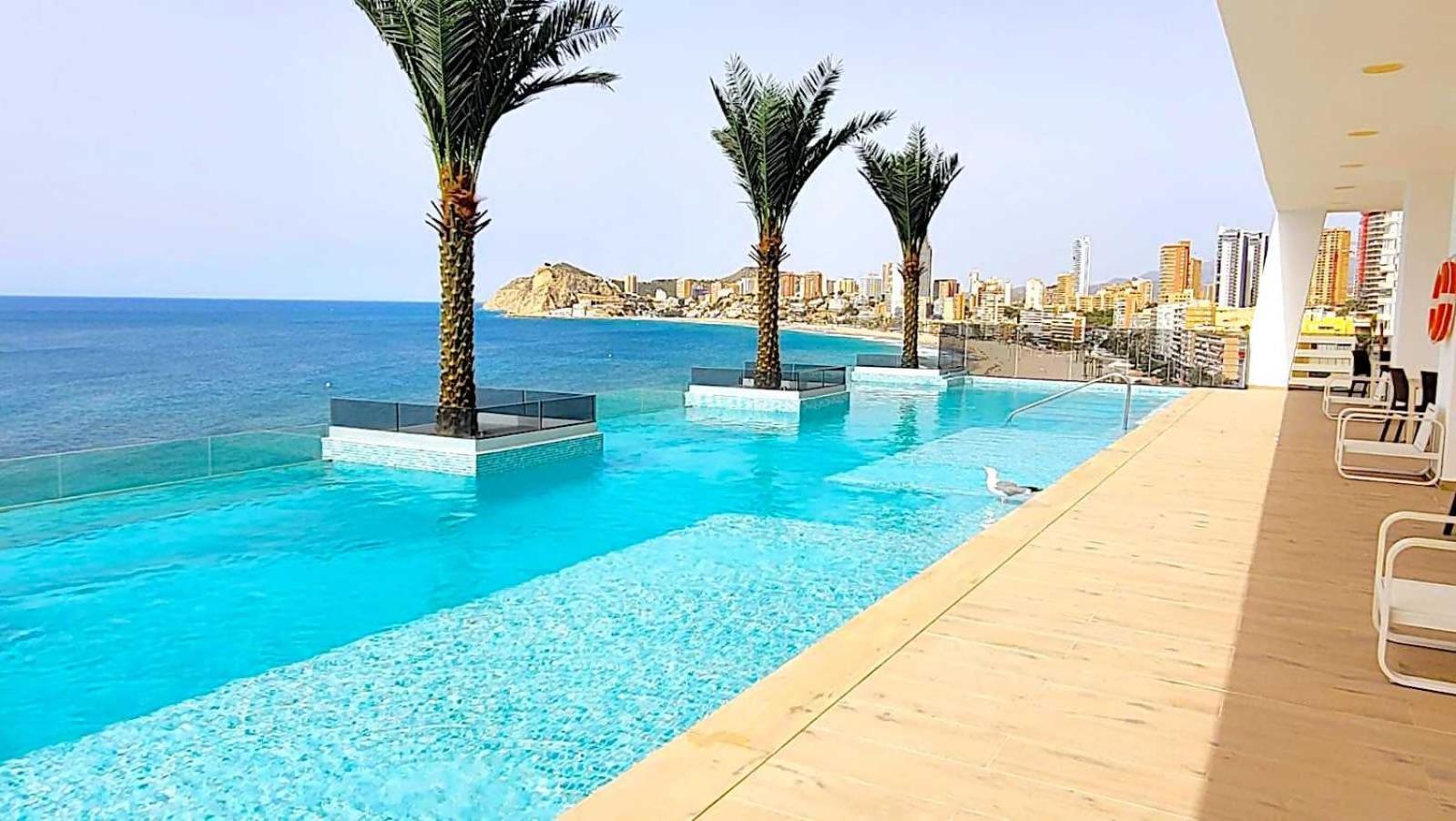 Apartamento De Lujo En Primera Linea De Playa Benidorm Zewnętrze zdjęcie